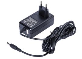 Bosch szerszámhoz töltő 18V,